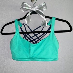 Lululemon Free To Be (Wild) Sports Bra